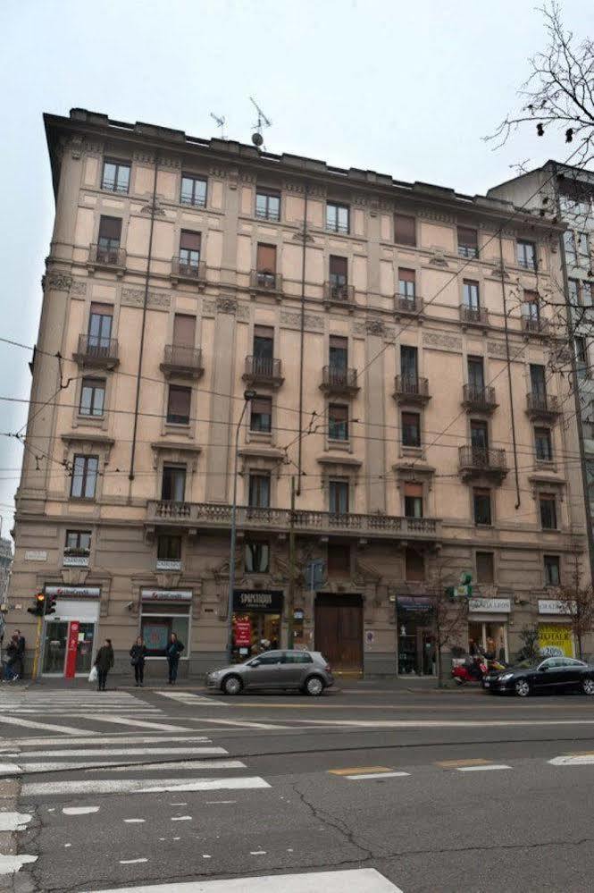 Aparthotel Meneghino Milano Dış mekan fotoğraf